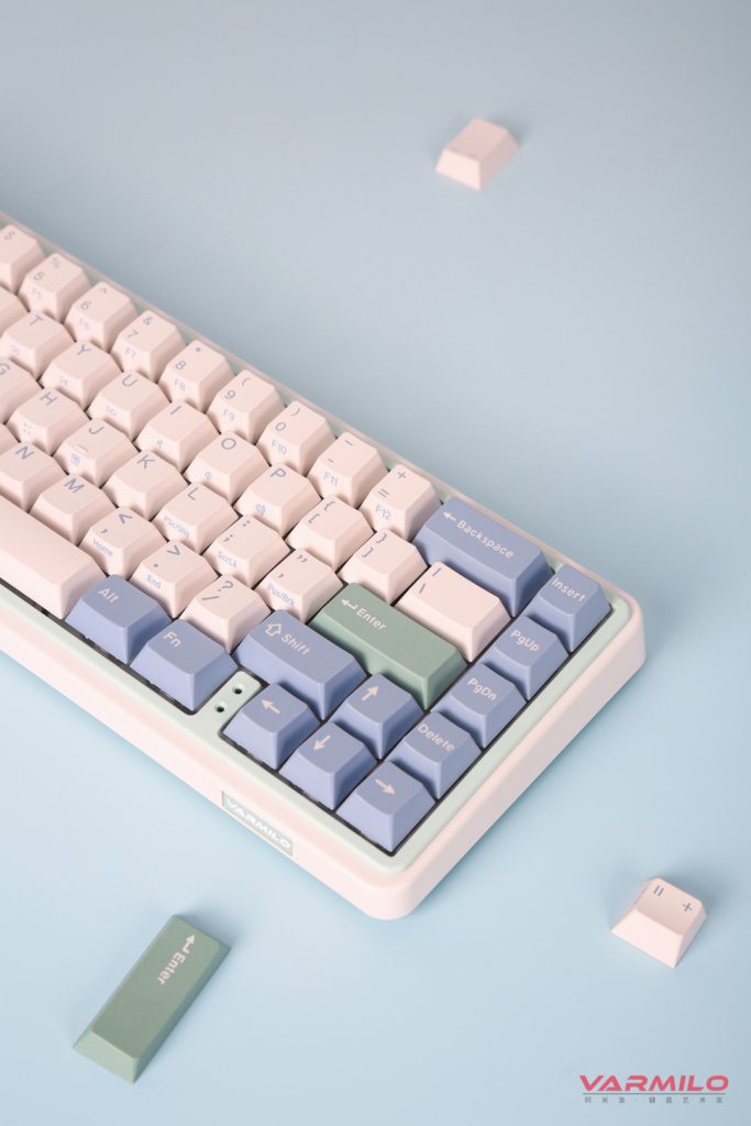 Varmilo VXT67 Minilo Eucalyptus / Cherry MX Silent Red 9