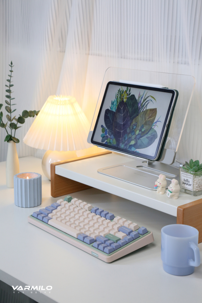 Varmilo VXT81 Minilo Eucalyptus / Gateron G Pro Yellow 2.0 33