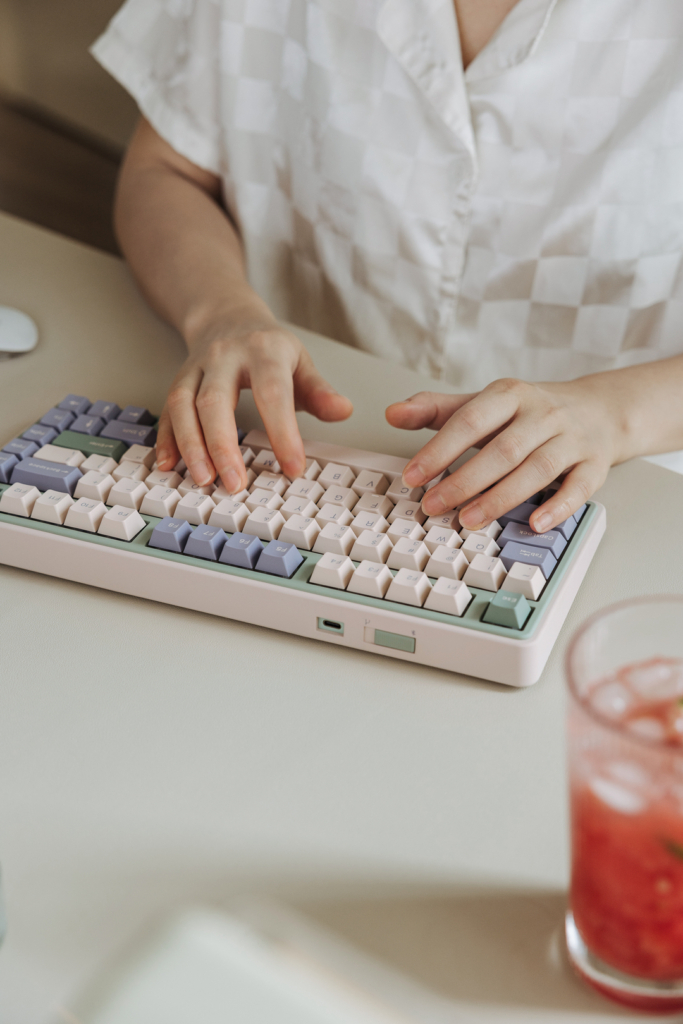 Varmilo VXT81 Minilo Eucalyptus / Gateron G Pro Yellow 2.0 20
