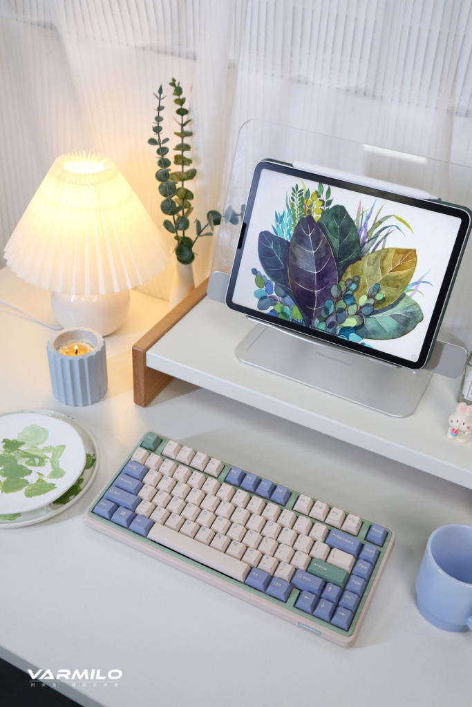 Varmilo VXT81 Minilo Eucalyptus / Gateron G Pro Yellow 2.0 39