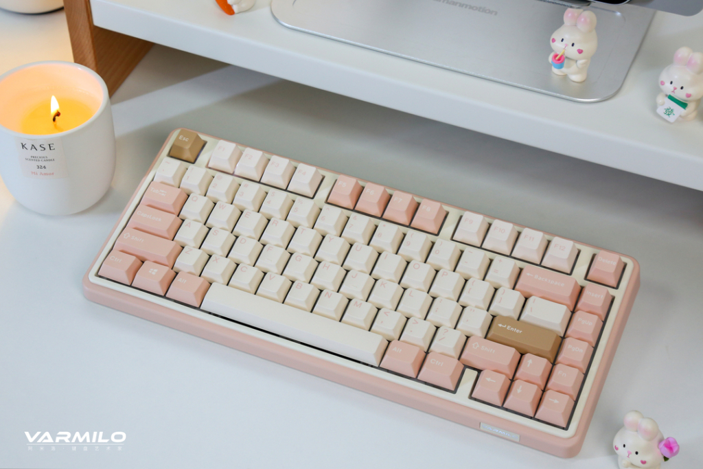 Varmilo VXT81 Minilo Mendozae / Gateron G Pro Yellow 2.0 11