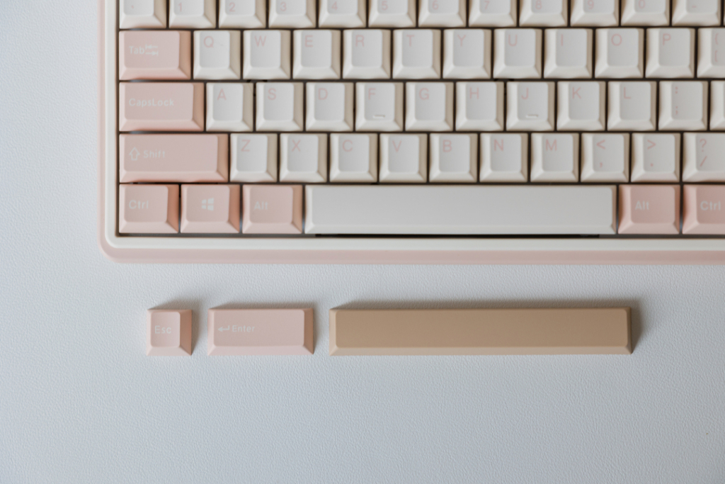 Varmilo VXT81 Minilo Mendozae / Gateron G Pro Yellow 2.0 16